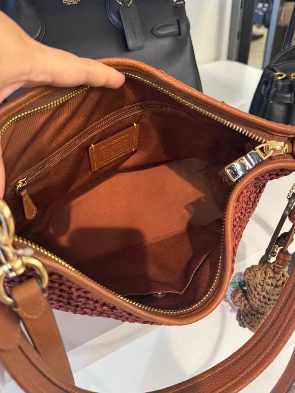 NWT Coach Laurel Shoulder Bag
With Charms - Picture 4 of 11
